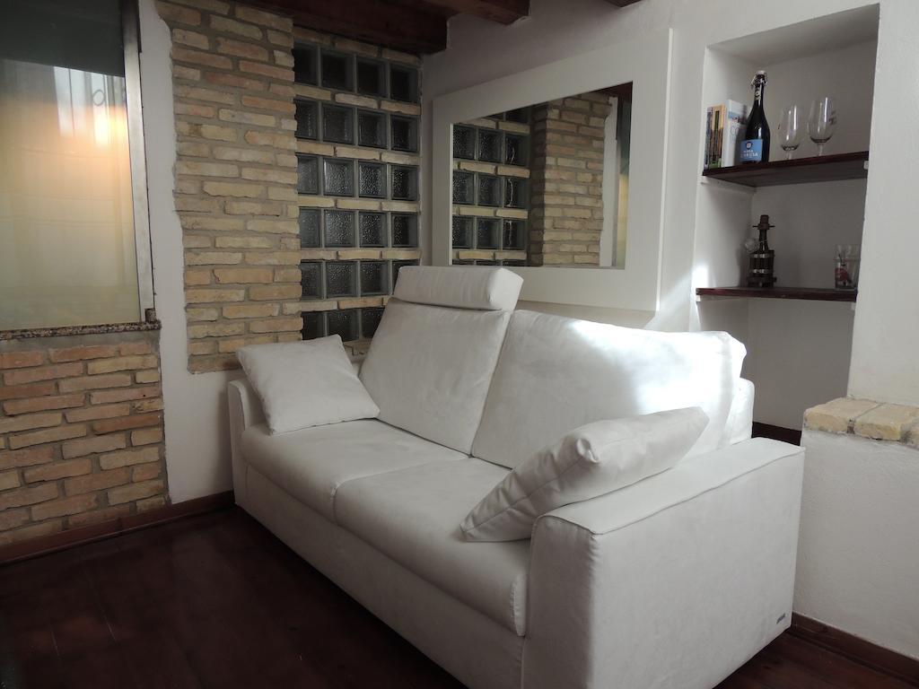 Suite Dreams Cagliari Loft Стая снимка